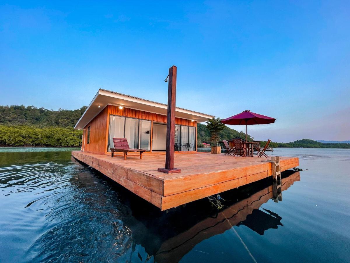 Andreas Resort Sukajaya Eksteriør billede